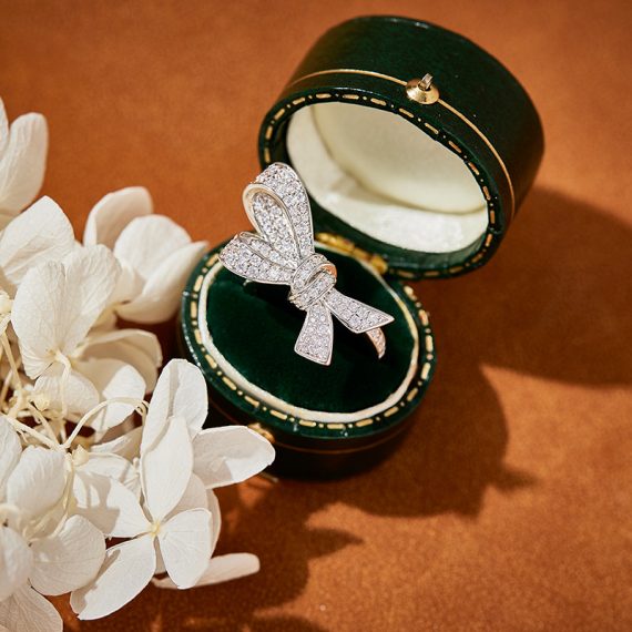 Dainty Bow-Tie Ring with Micro-Diamonds in S925 Silver Gold-Plated Finish - Image 3