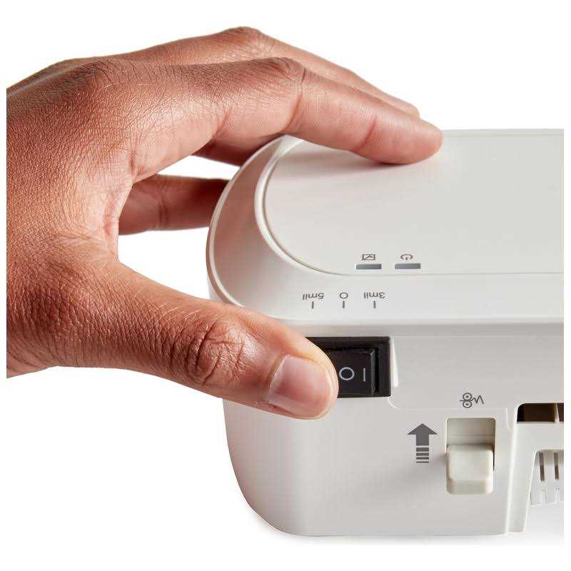 Amazon Basics 9-inch Thermal Laminator Machine - Image 4