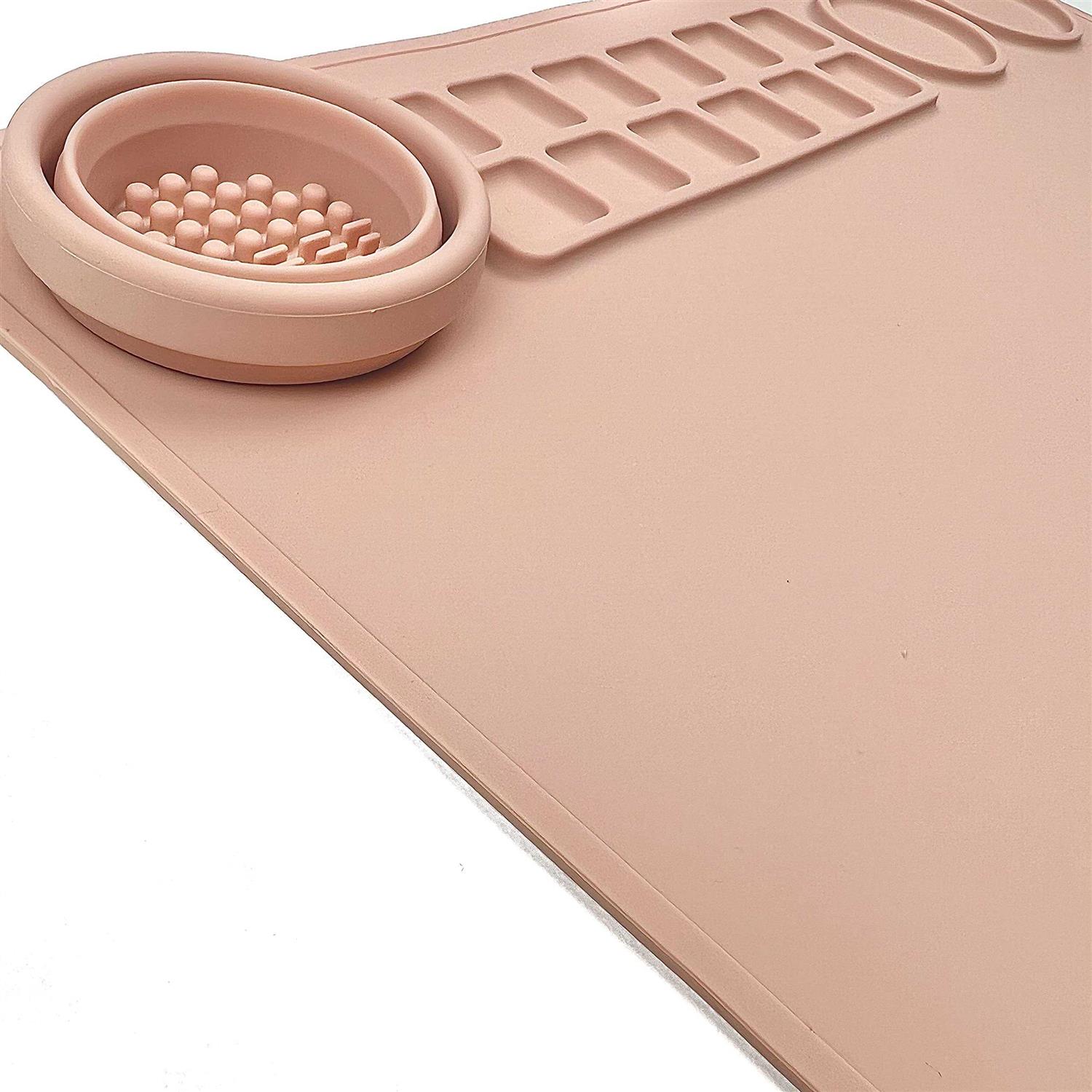 Cheek’s Paper Room-Creator Silicone Craft Mat for Painting and Crafts Large Mat with Collapsible Paint Brush Cleaner for Painting - Image 4