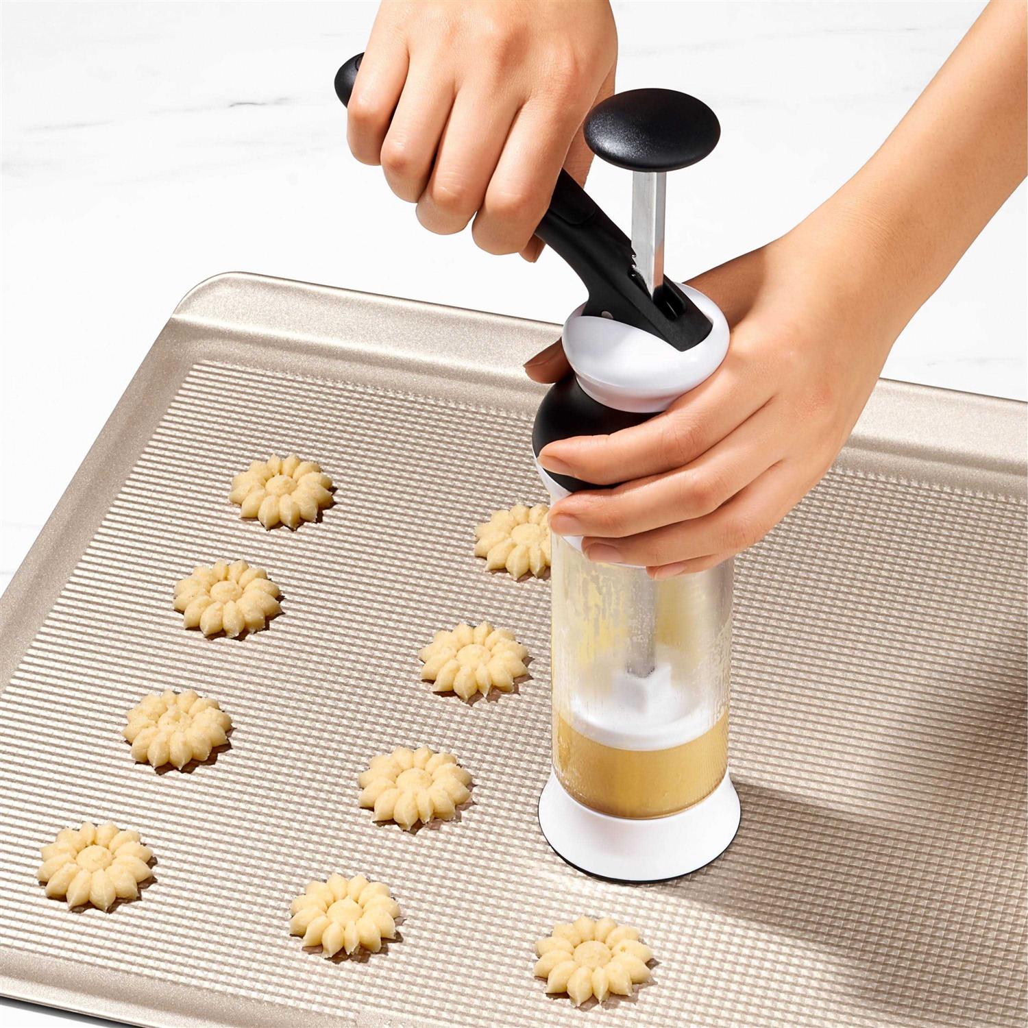 OXO Good Grips Cookie Press - Image 3