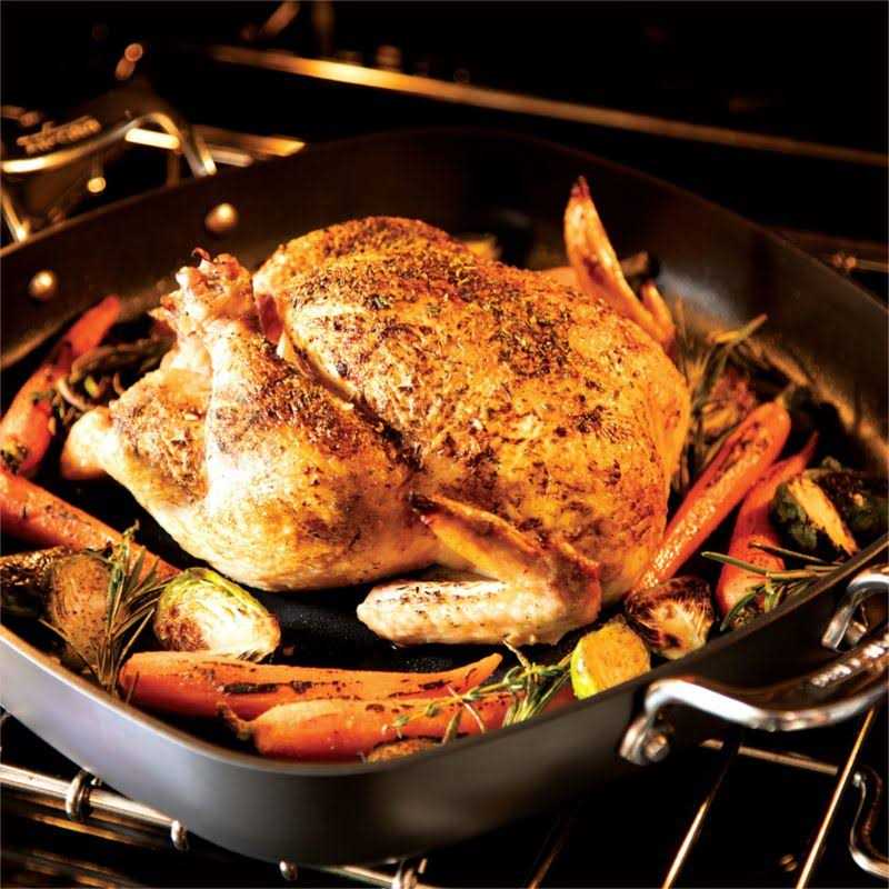 All-Clad Essentials 10-Piece Nonstick Cookware Set - Image 5