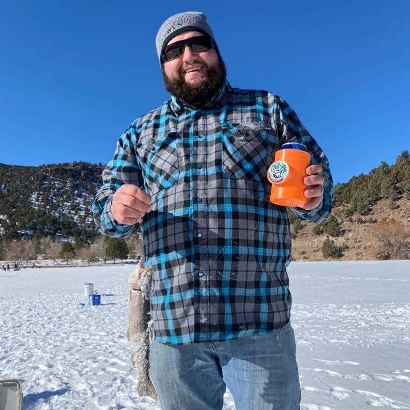 Chill-N-Reel Fishing Can Cooler Hard Shell Drink Holder with Hand Line Reel Attached - Image 5