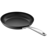 OXO Good Grips Pro Frypan