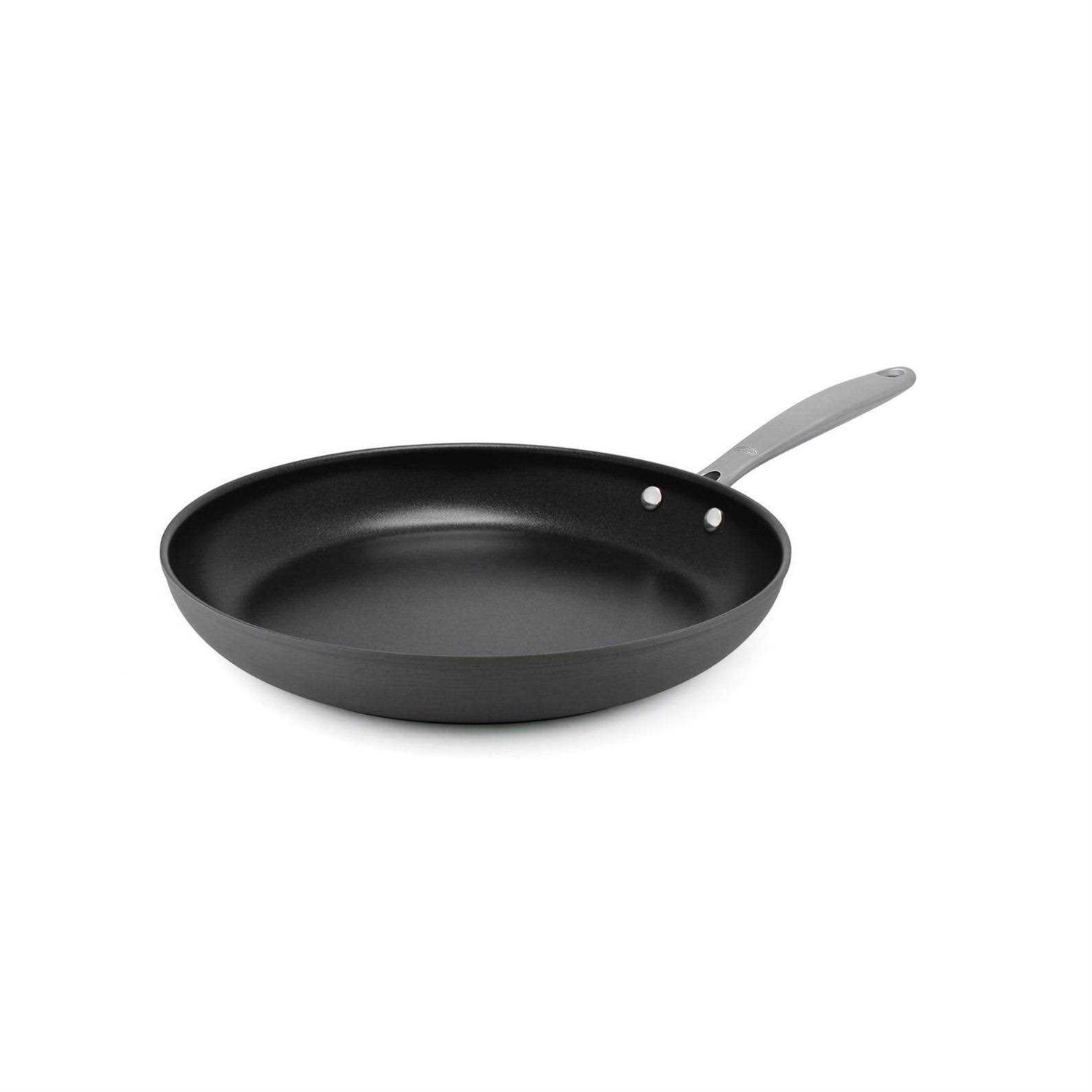 OXO Good Grips Pro Frypan - Image 3