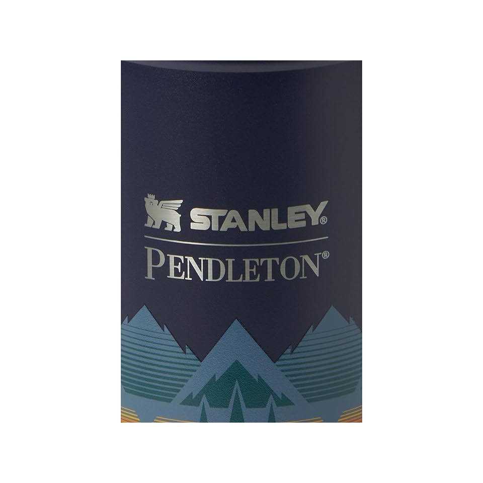Pendleton Stanley Classic Insulated Bottle - Image 3