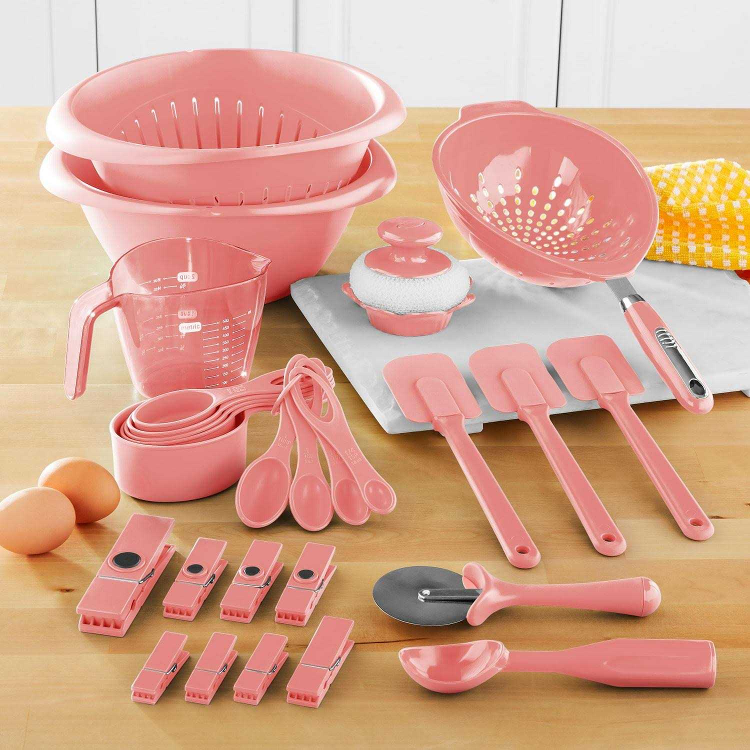 Mainstays 28-Piece Plastic Kitchen Tools and Gadgets Set - Image 4