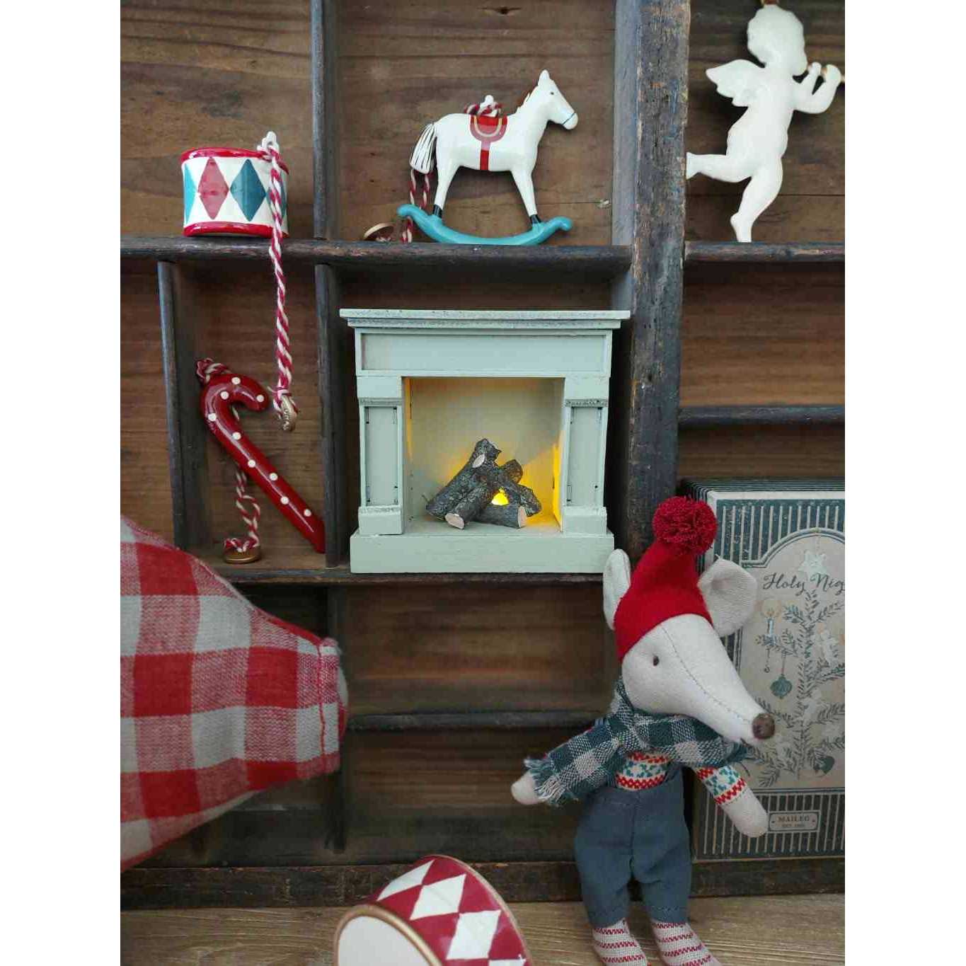 Maileg Fireplace Off White - Image 4