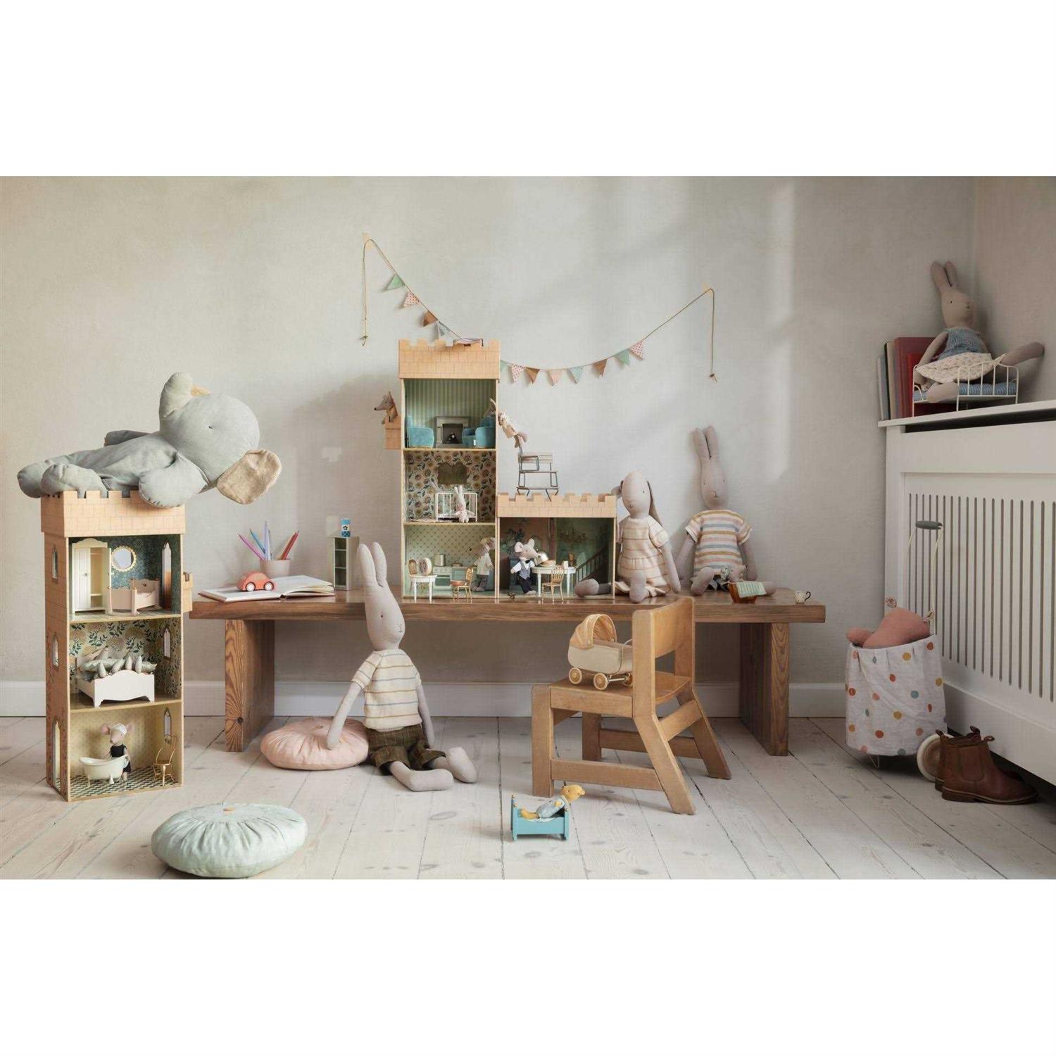 Maileg Fireplace Off White - Image 5