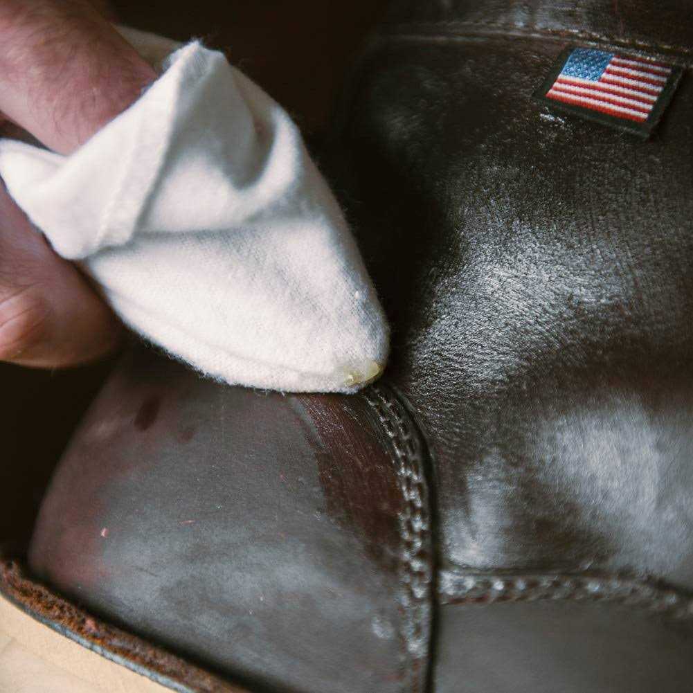 Otter Wax Leather Salve - Image 3