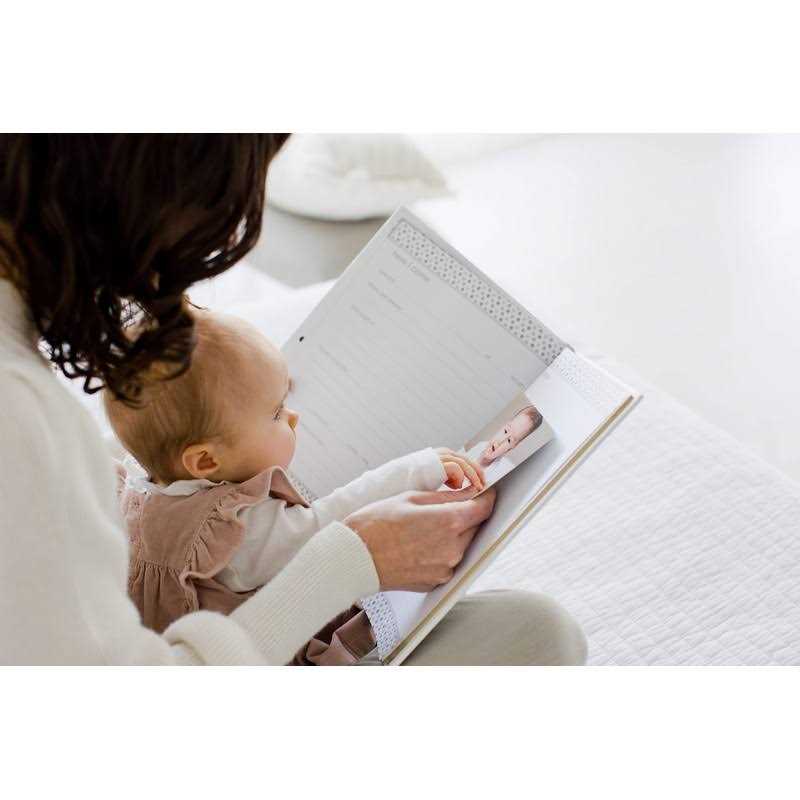 Pearhead Hello Baby Polkadot Baby Memory Book - Image 5