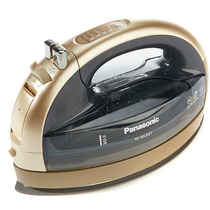 Panasonic NI-WL600 Cordless, Portable 1500W Contoured Multi-Directional Steam/Dry Iron, Stainless Steel Soleplate, Power Base and Carrying/Storage - Image 5