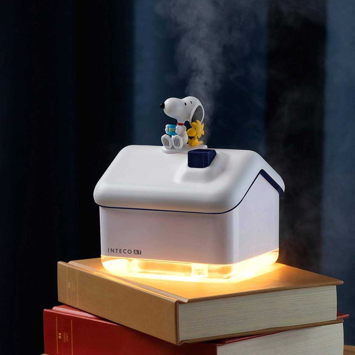 Peanuts Snoopy lamp Humidifier Mood lamp Humidifier Desk Humidifier