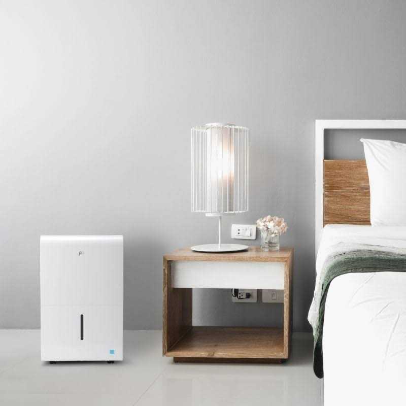 Perfect Aire 50 Pint Flat Panel Dehumidifier - Image 3