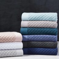 Better Homes and Gardens Thick and Plush Bath Towel