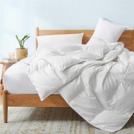 Puredown Down Comforter White