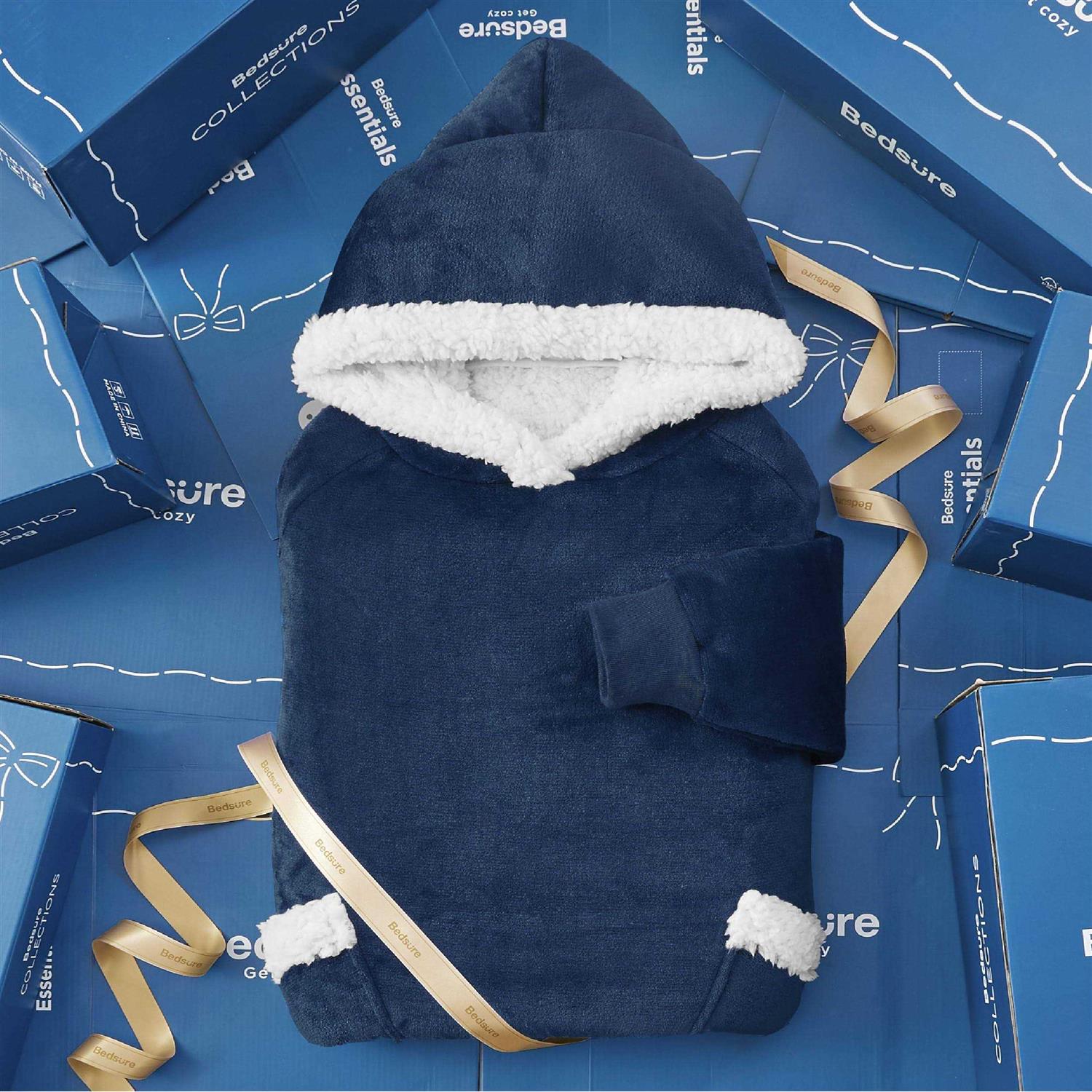 Bedsure Oversized Wearable Blanket Hoodie - Image 5