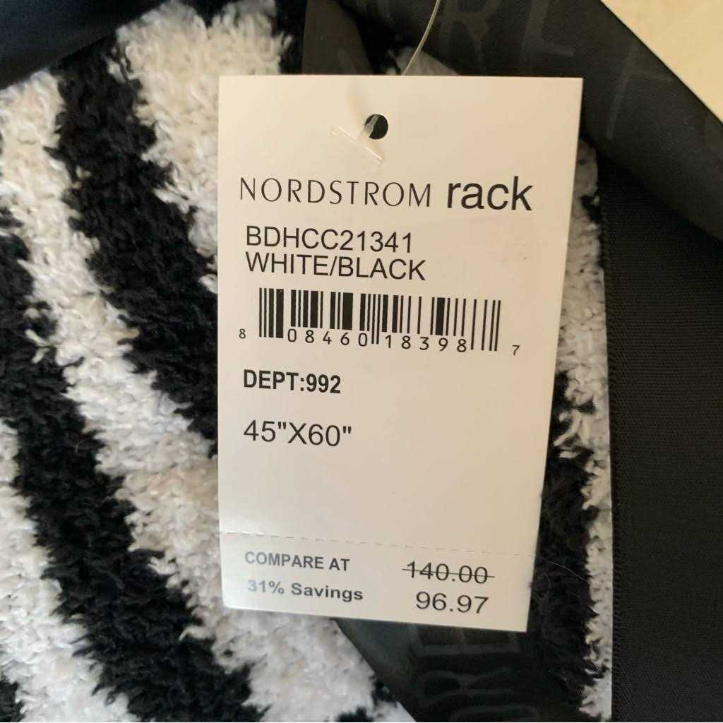 Barefoot Dreams CozyChic Safari Blanket - Image 2