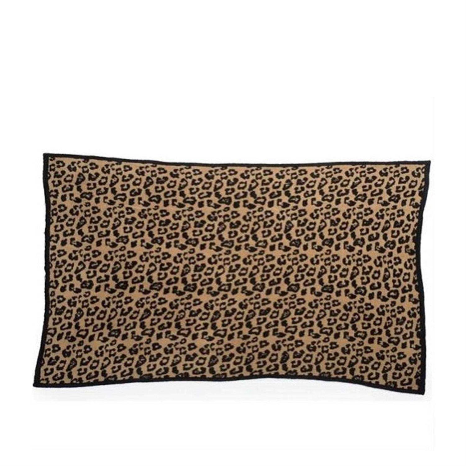 Barefoot Dreams CozyChic in The Wild Throw - Image 5