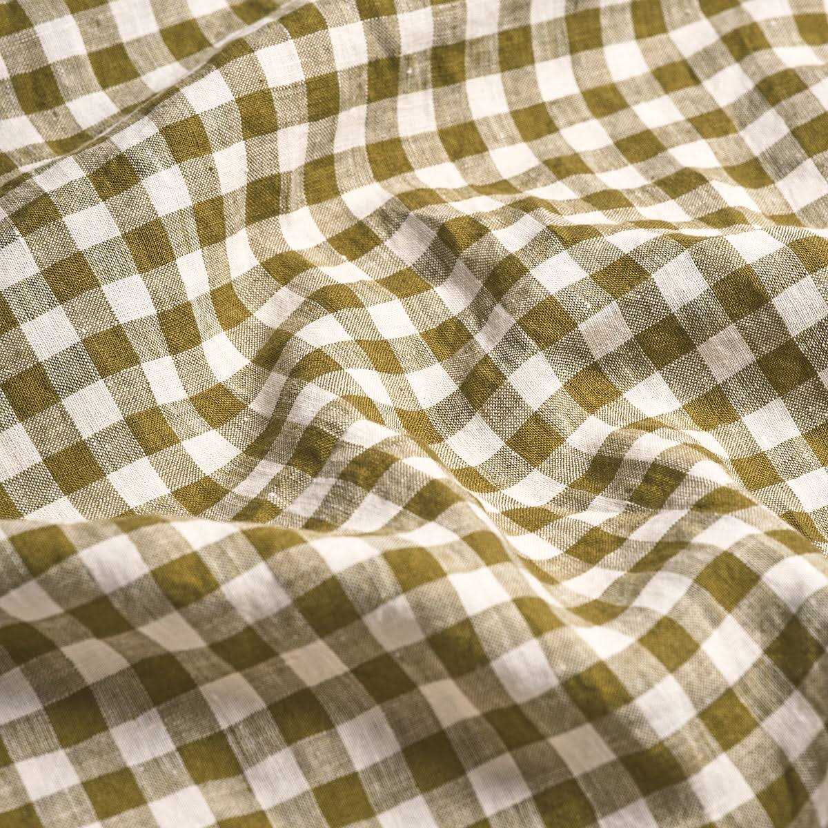 Piglet in Bed Gingham Linen Fitted Sheet - Image 3