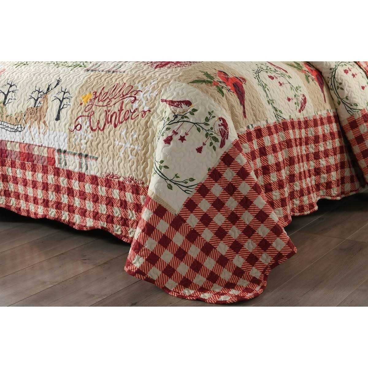 Patchwork Christmas Quilt Set - Image 5