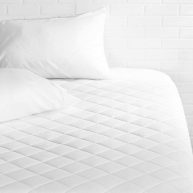 Amazon Basics Hypoallergenic Quilted Mattress Topper Pad