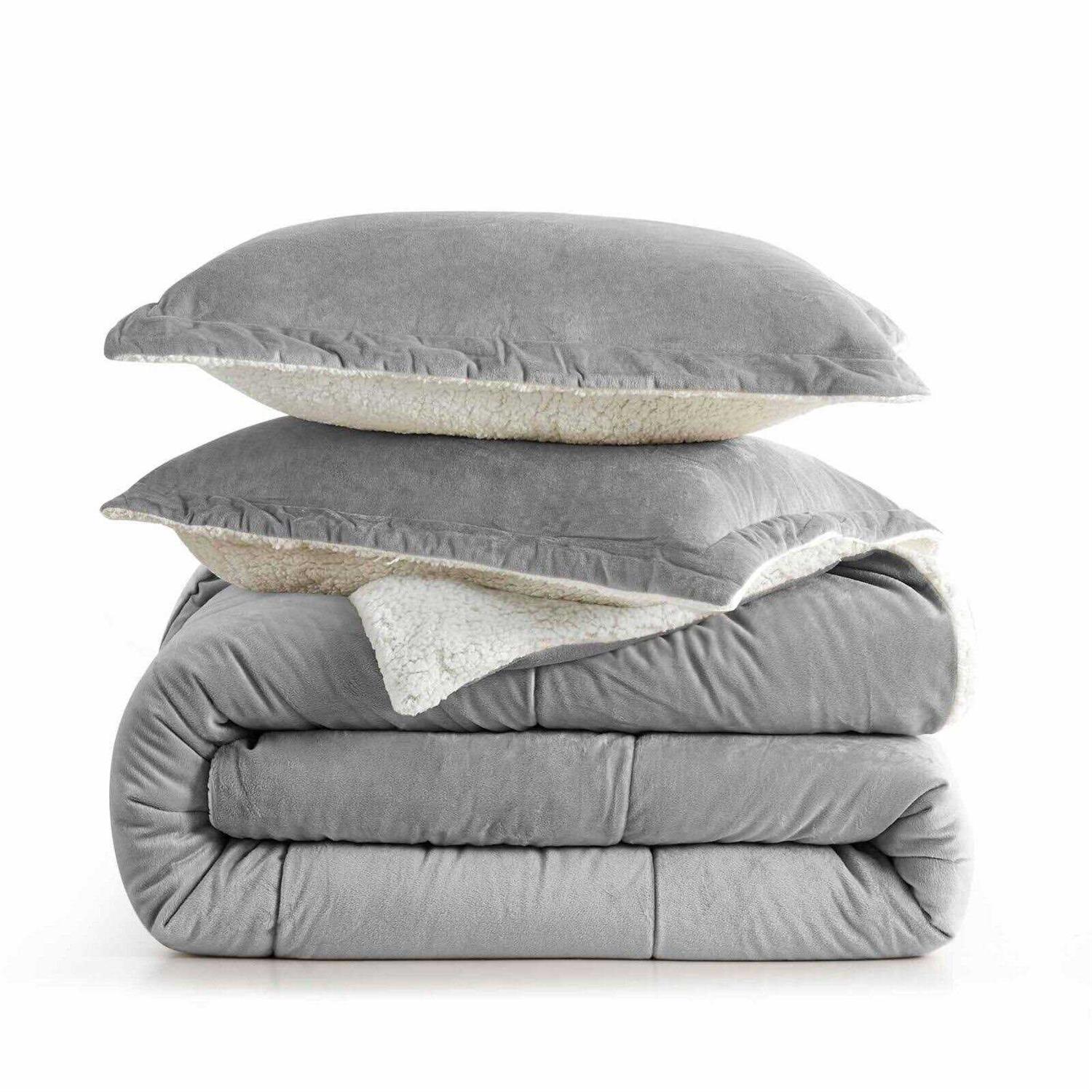 Premier Comfort Reversible Velvet to Sherpa Comforter - Image 4