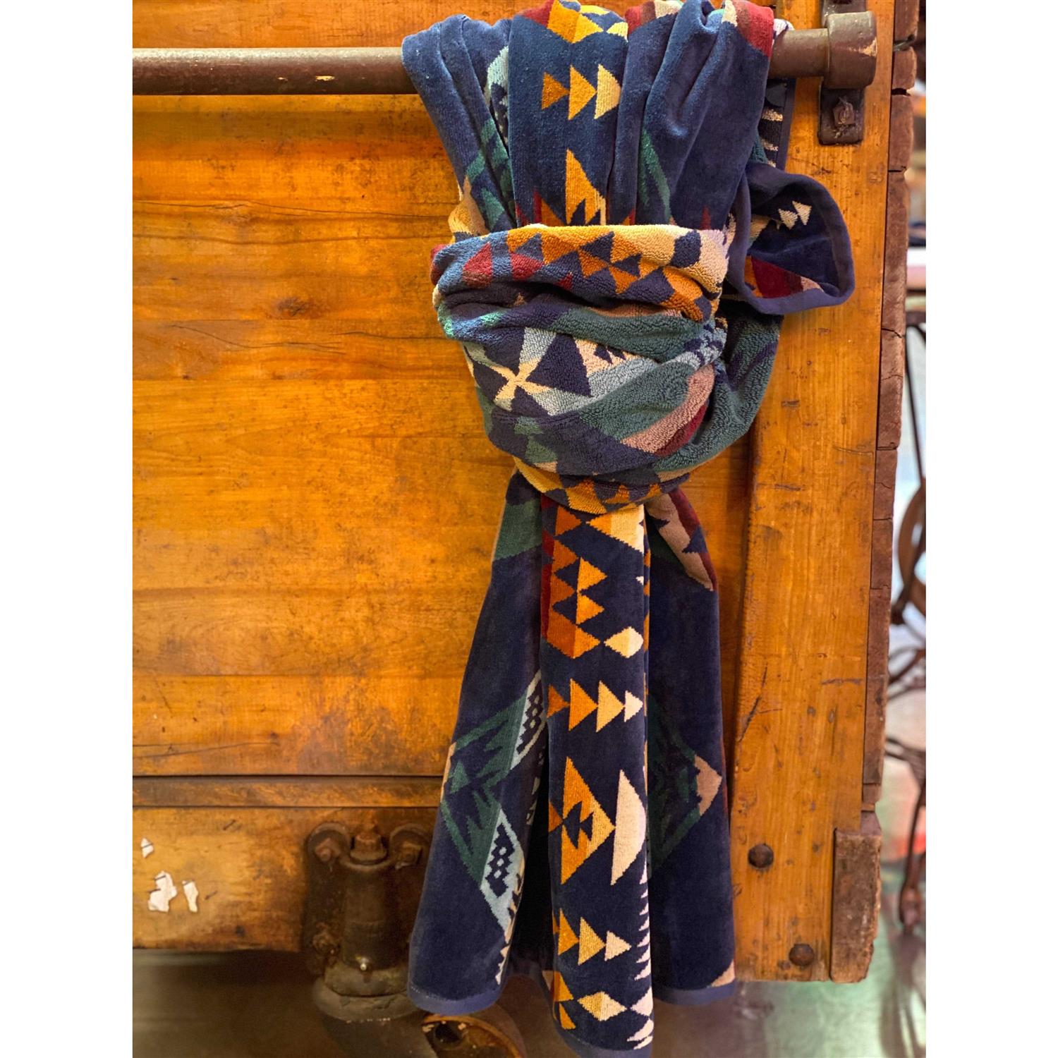 Pendleton Jacquard Oversized Spa Towel - Image 3