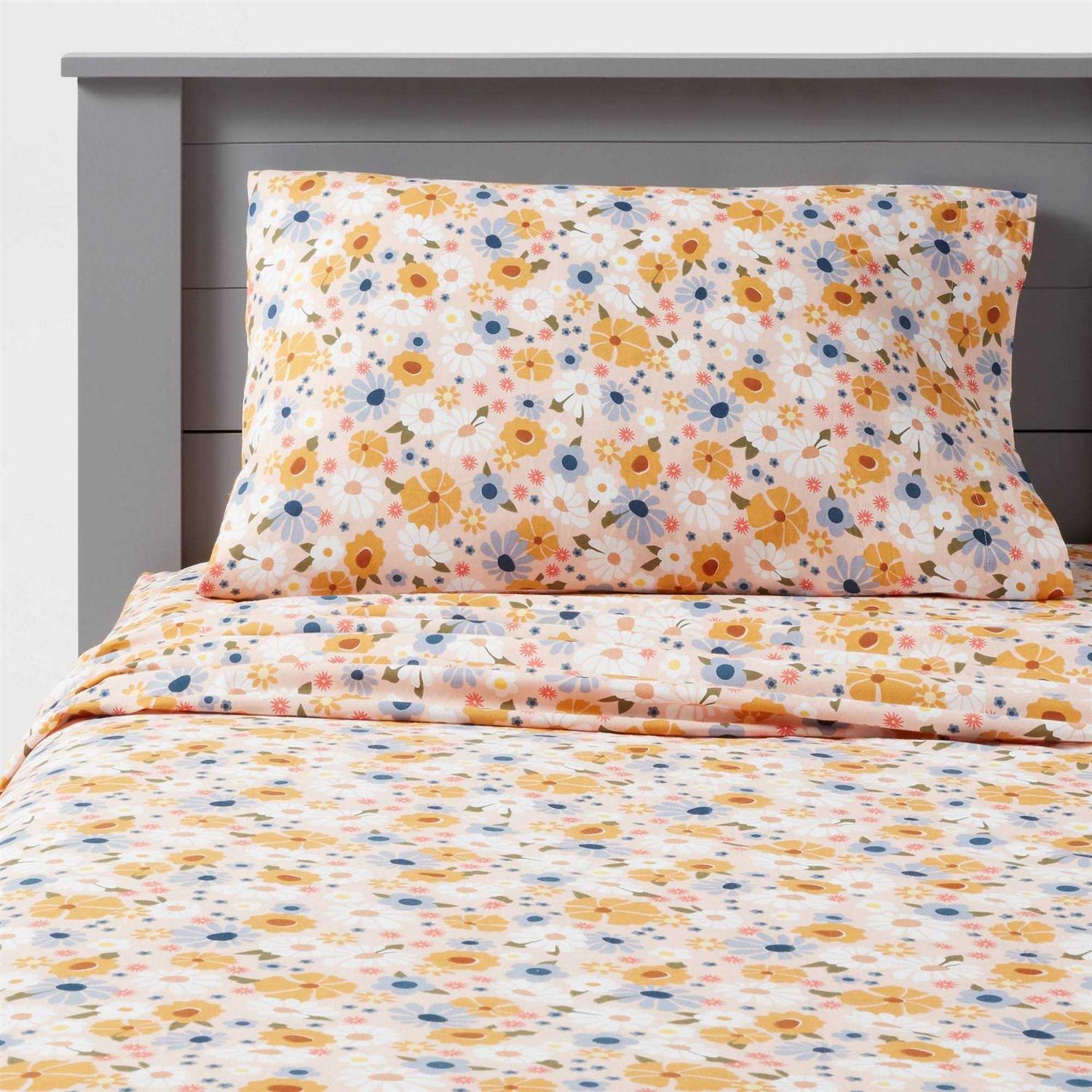 Pillowfort Print Cotton Kids’ Sheet Set