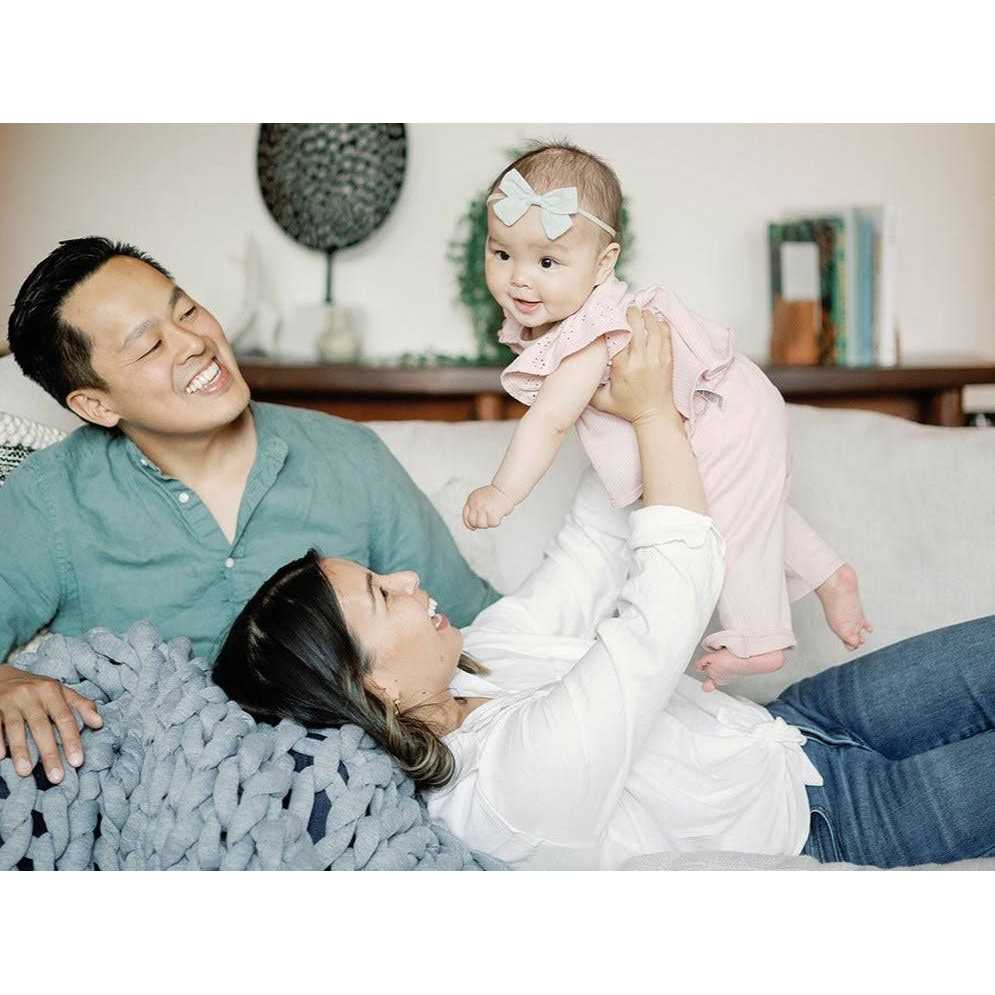 Nuzzie Knit Weighted Blanket. Sleep Deeper Relieve Anxiety - Image 5