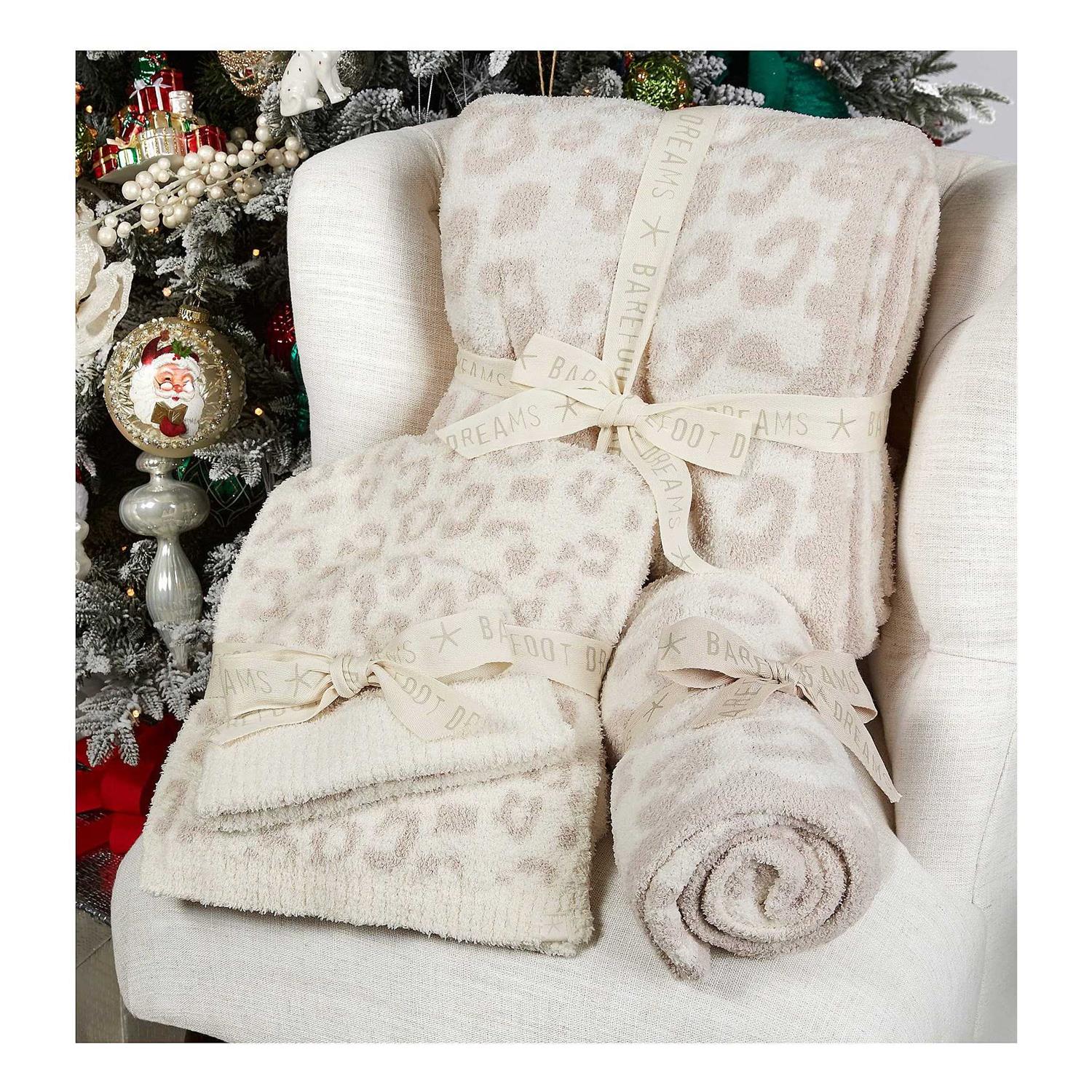 Barefoot Dreams CozyChic in The Wild Baby Blanket - Image 2