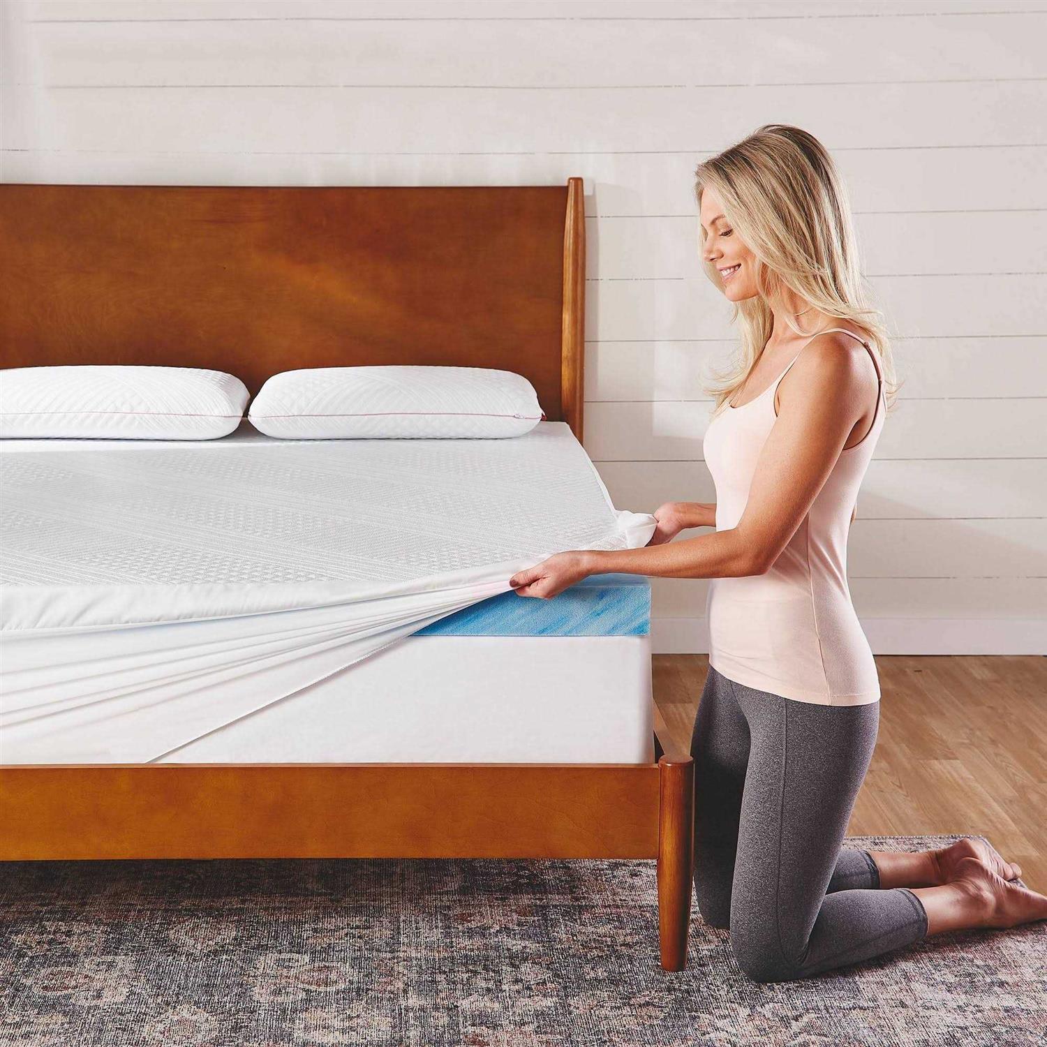 Nue by Novaform Gel Memory Foam Mattress Topper - Image 3