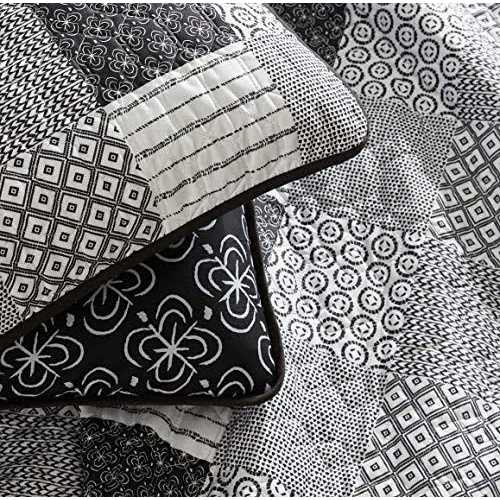 Avondale Manor Evangeline Quilt Set - Image 2