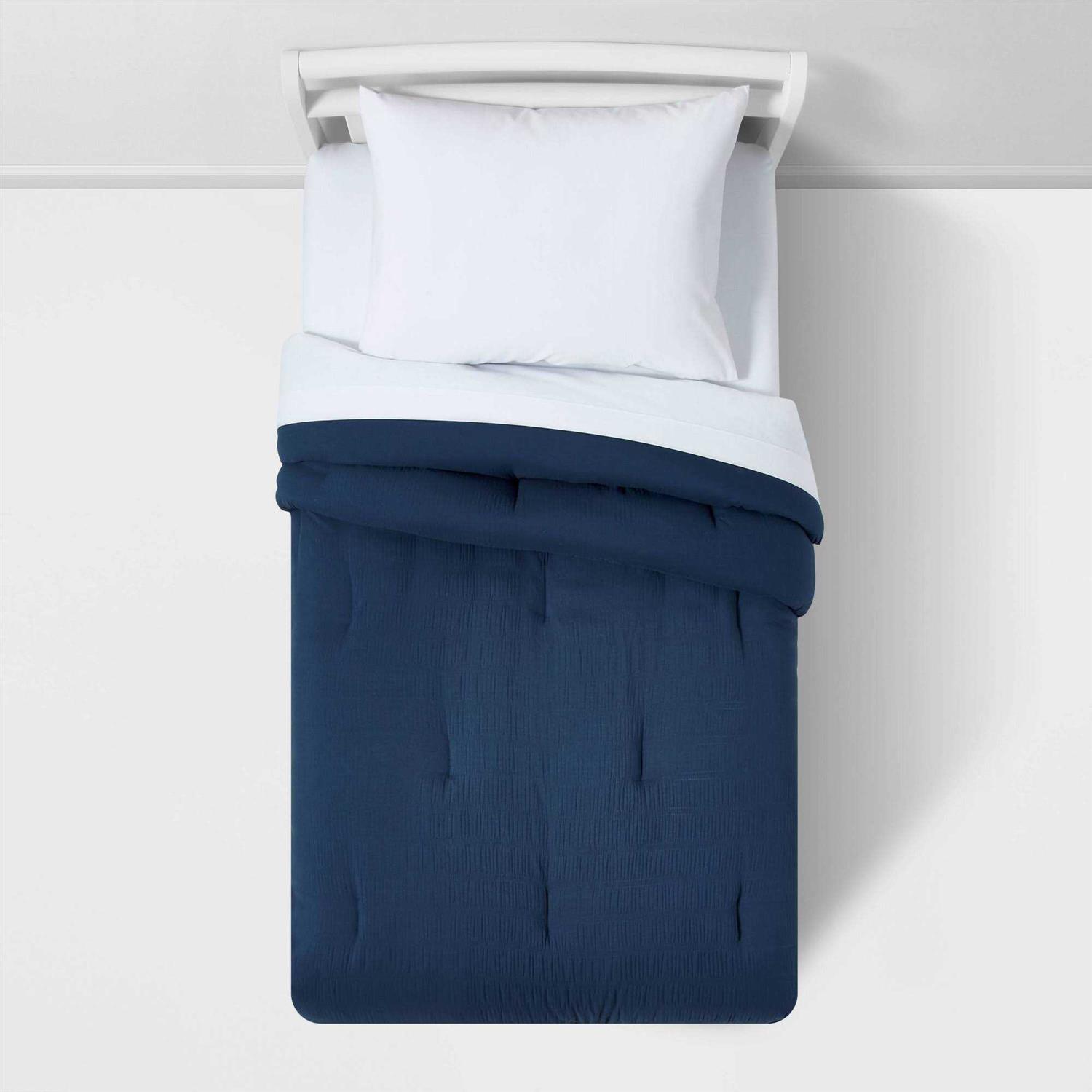 Pillowfort Full/Queen Seersucker Comforter Set Mint - Image 2