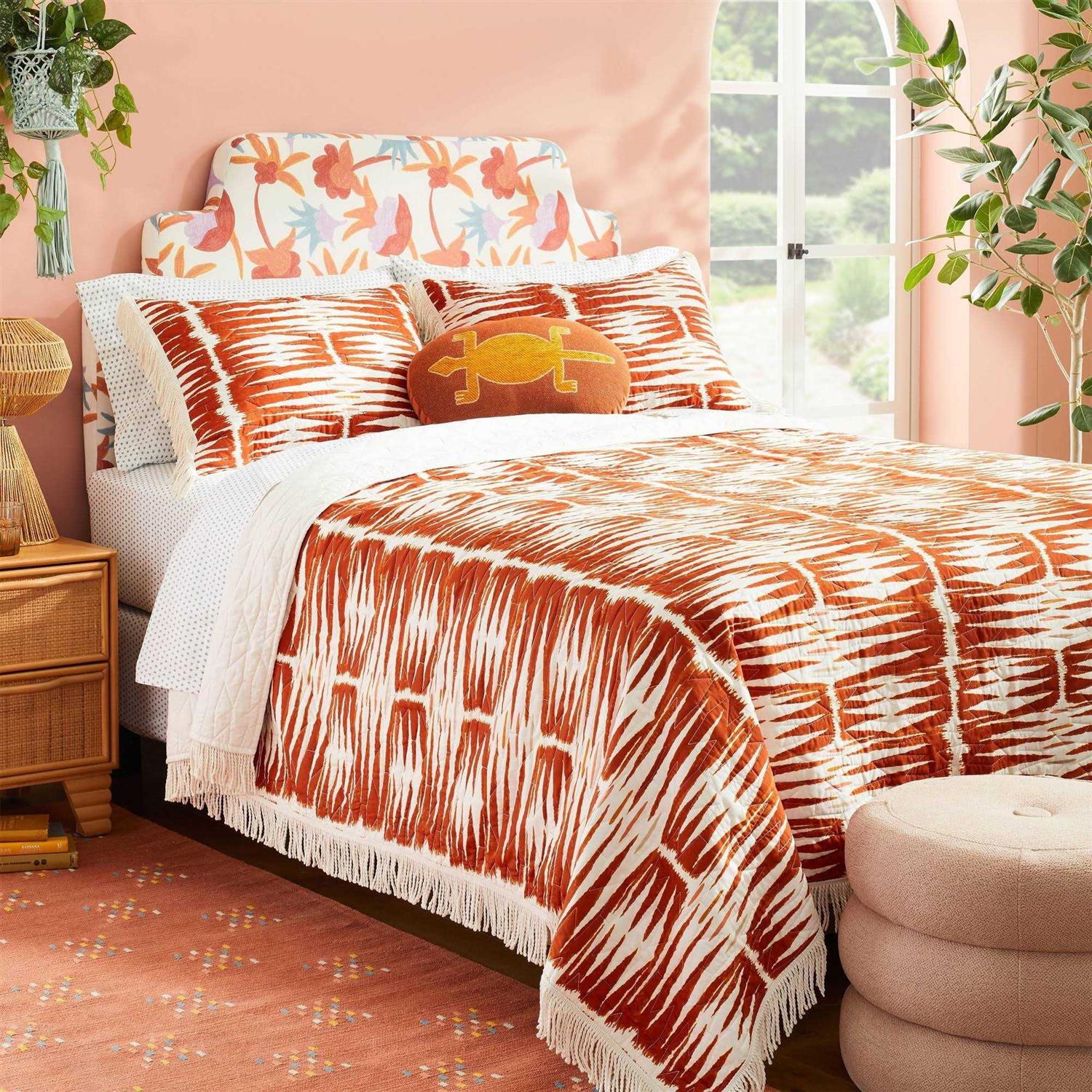 Opalhouse designed with Jungalow Printed with Fringe Groove Print Quilt White/Burnt Orange - Image 3
