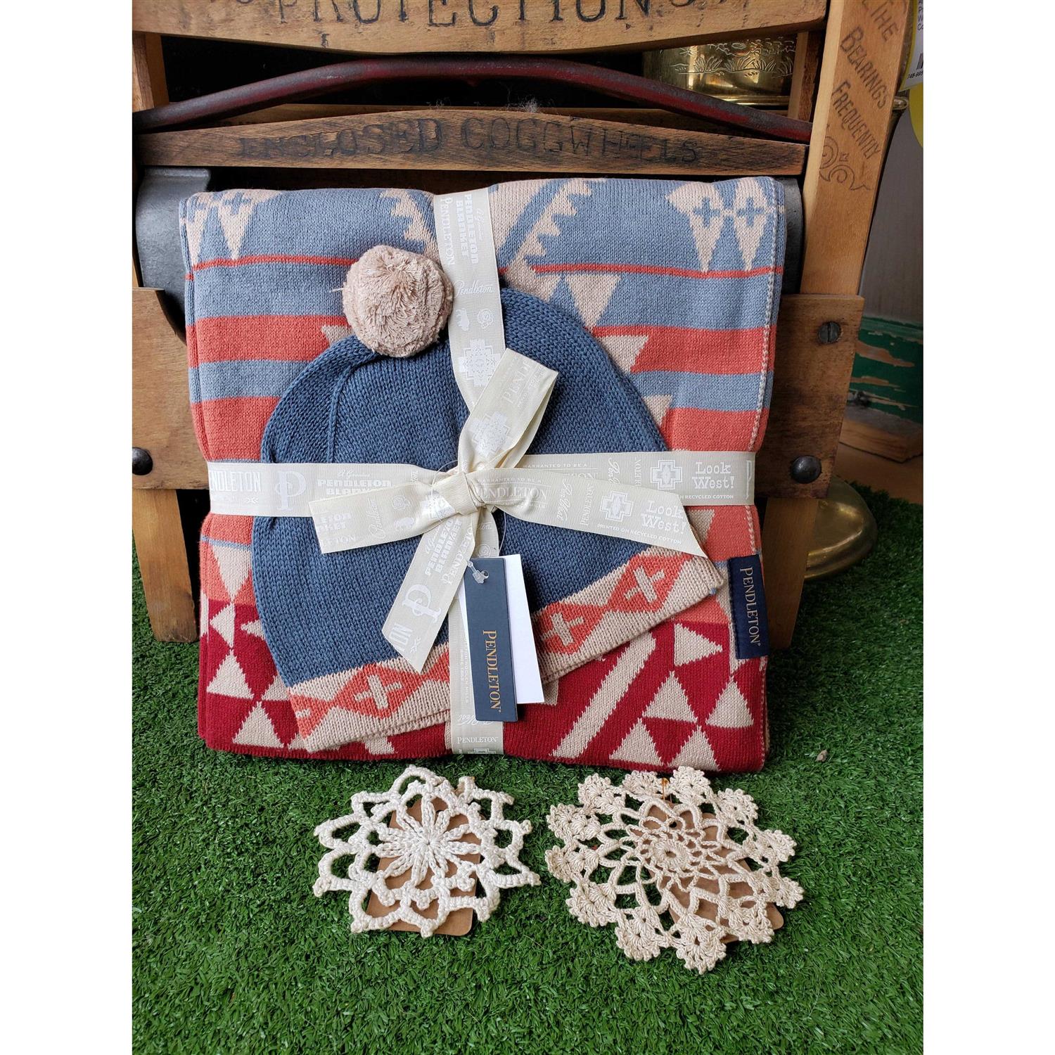 Pendleton Knit Baby Blanket with Beanie - Image 5