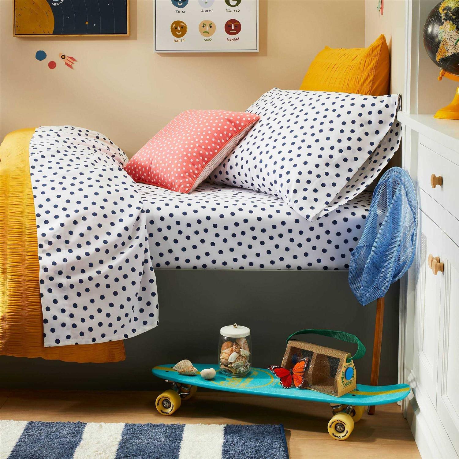 Pillowfort Sheet Set - Image 5