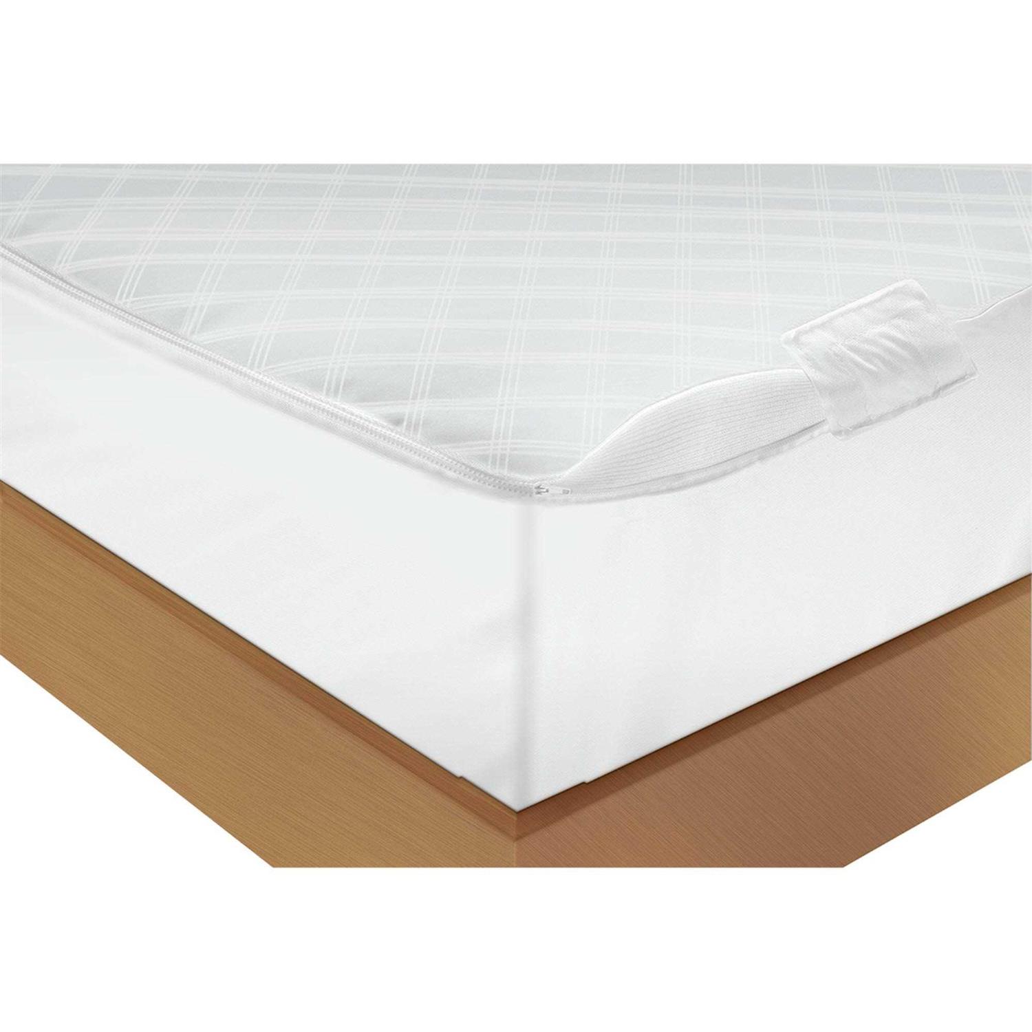 AllerEase Ultimate Mattress Protector - Image 3