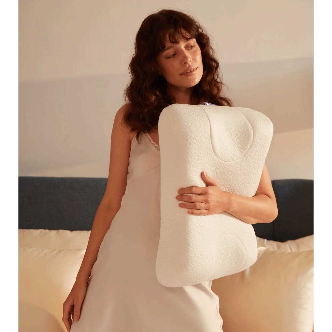 Beauty Pillow to Prevent Wrinkles and Sleep Marks - Image 5