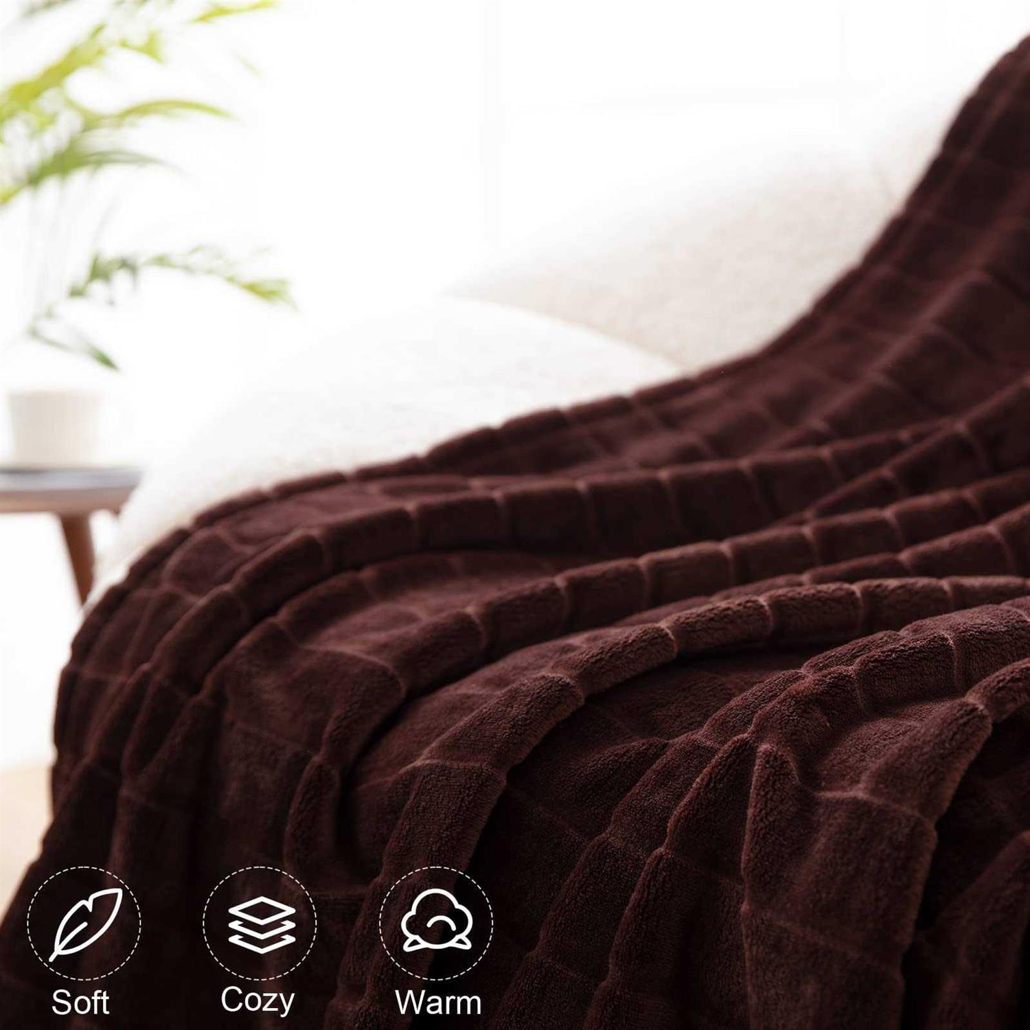 Bertte 330 GSM Lightweight Fluffy Cozy Luxury Decorative Stripe Bed Couch Plush Throw Super Soft Fuzzy Warm Blanket - Image 4