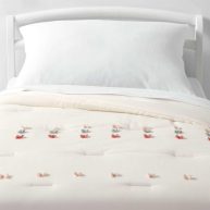 Pillowfort Pom Kids’ Comforter Set