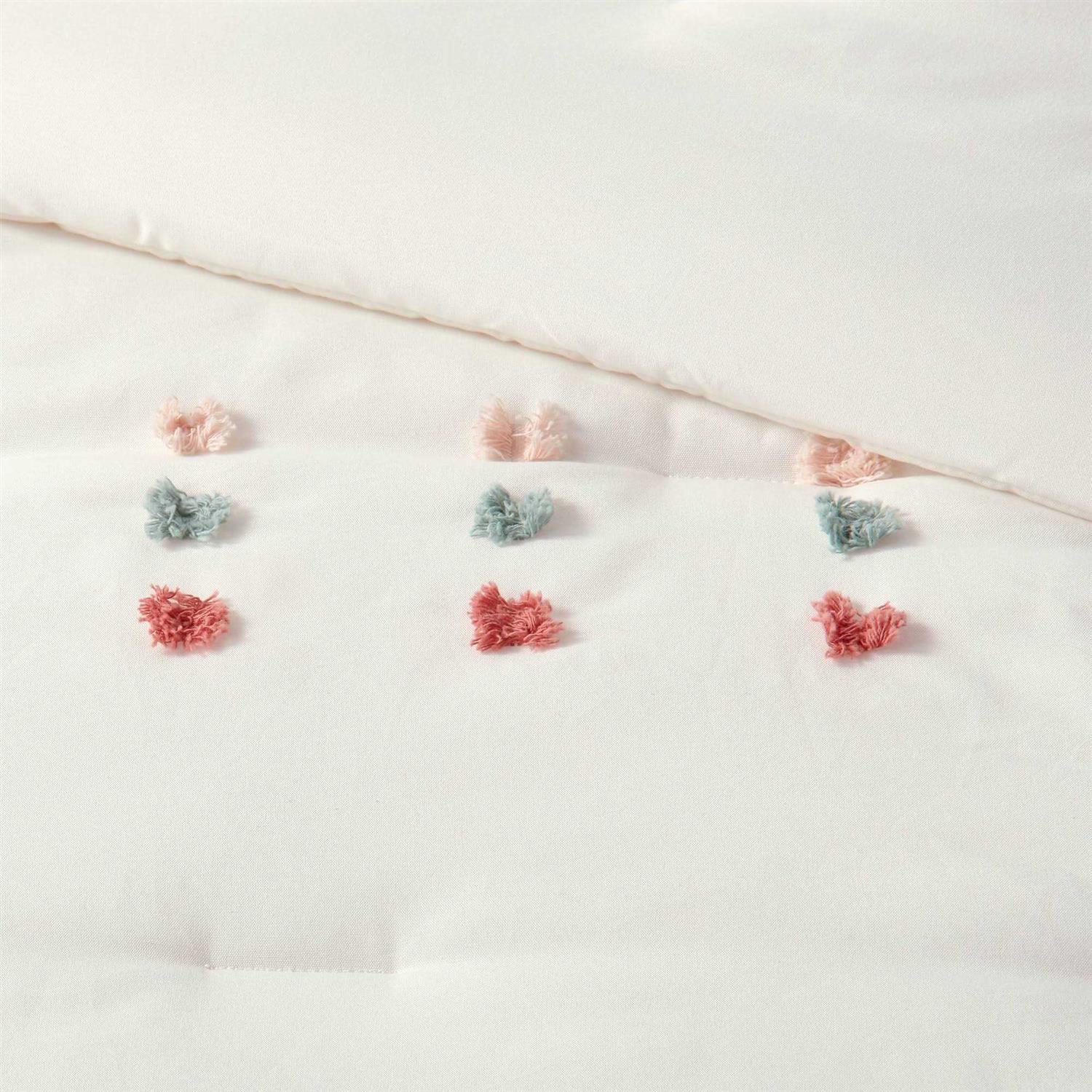 Pillowfort Pom Kids’ Comforter Set - Image 4