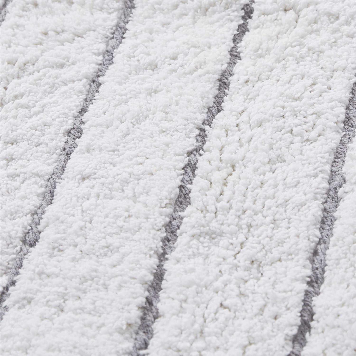 Arbor Stripe Tassel Cotton Tufted Rug INK+IVY - Image 3