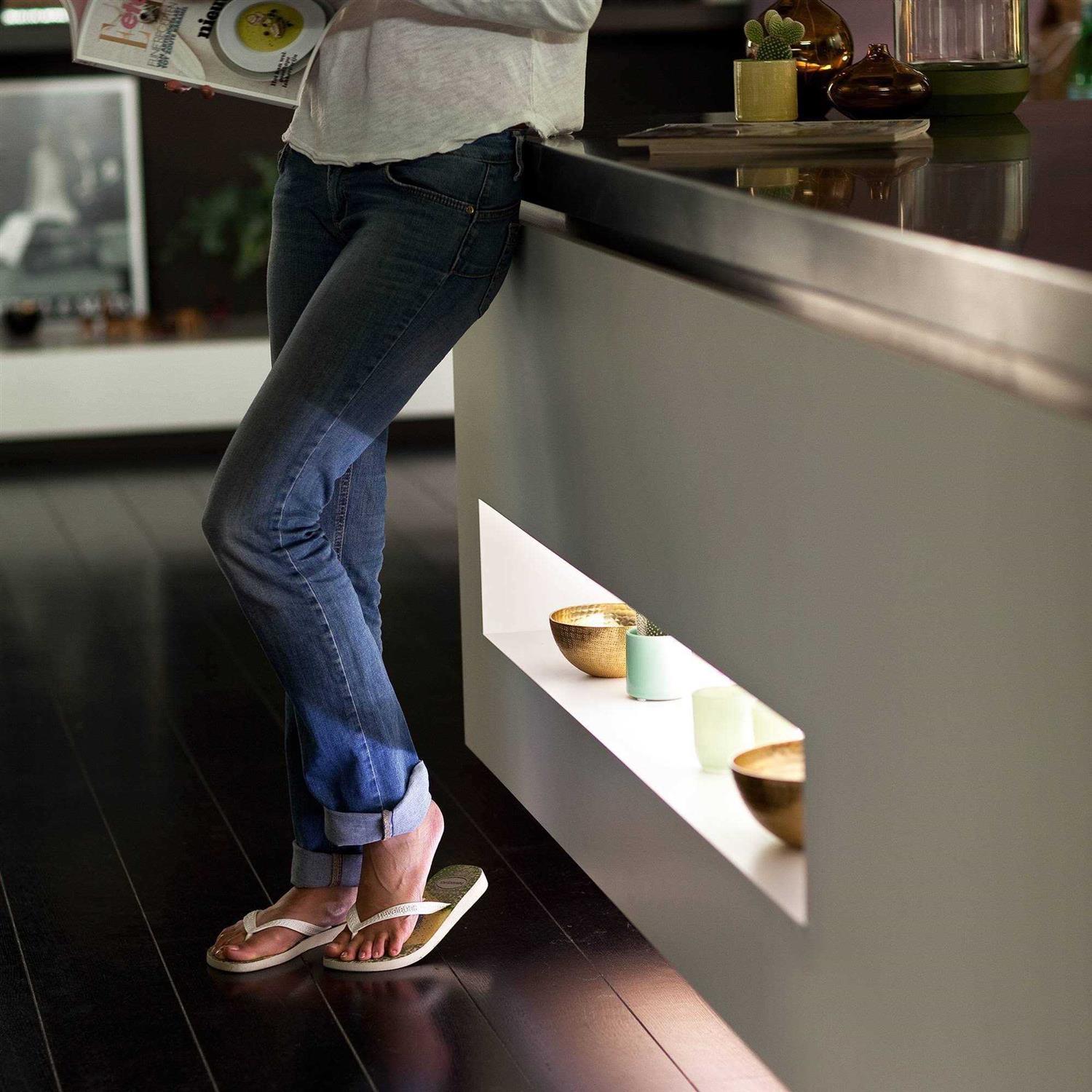 Philips Hue Lightstrip Plus Extension - Image 2