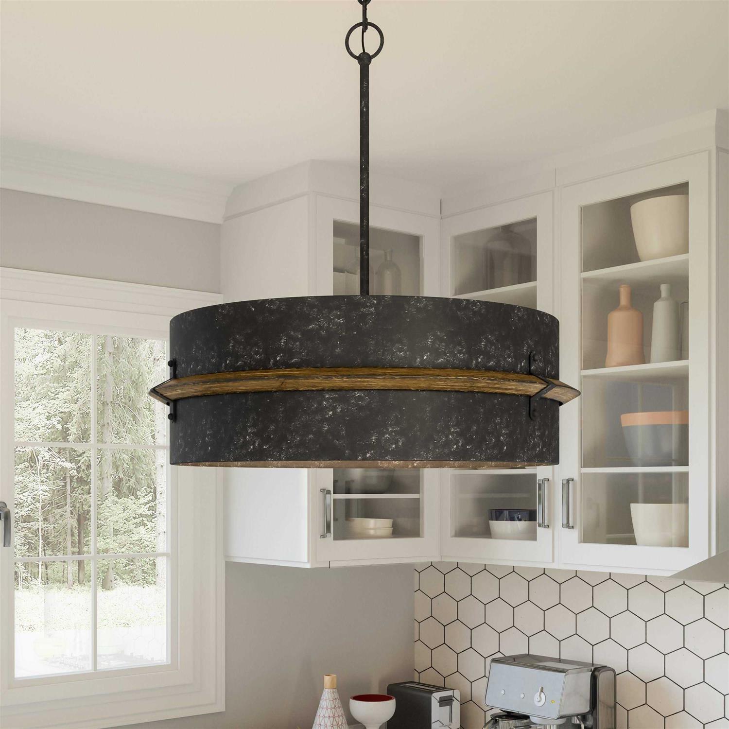 Quoizel Lariat 3 Light Pendant QOP5336OK - Image 3