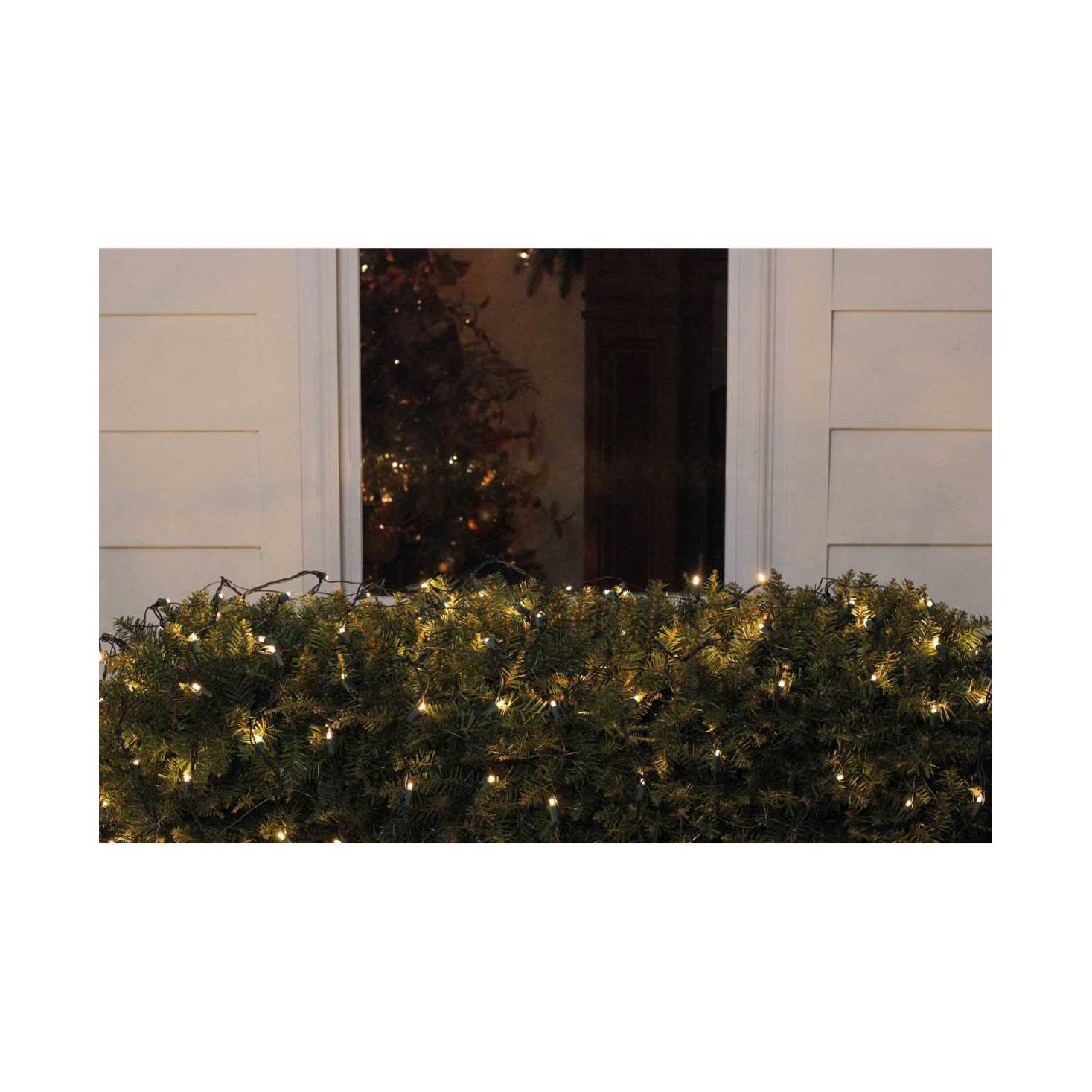 Northlight 4′ x 6′ LED Wide Angle Net Style Christmas Lights - Image 2