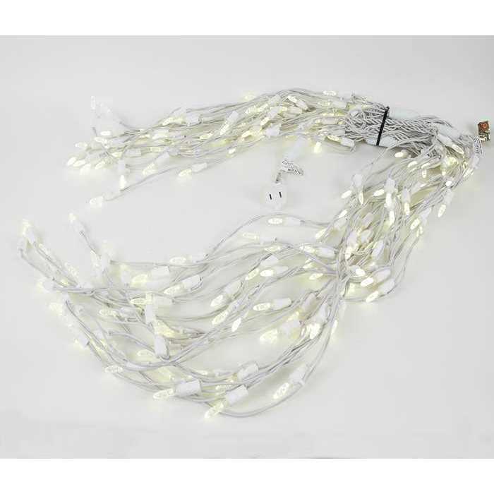 Novelty Lights M5 Christmas LED Icicle Light Set - Image 4