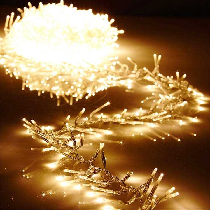 Raz Imports 10 Foot Cluster Garland 300 Warm White LED Lights with Remote - Image 3