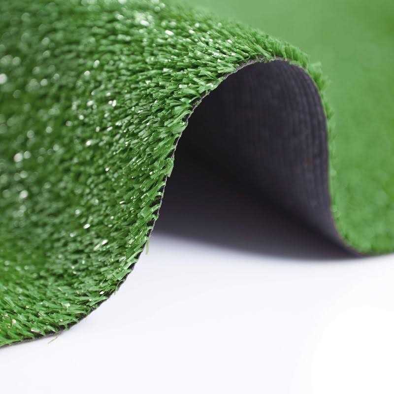 Ottomanson Evergreen Collection Waterproof Solid Grass Design Indoor/Outdoor Artificial Grass Rug - Image 3