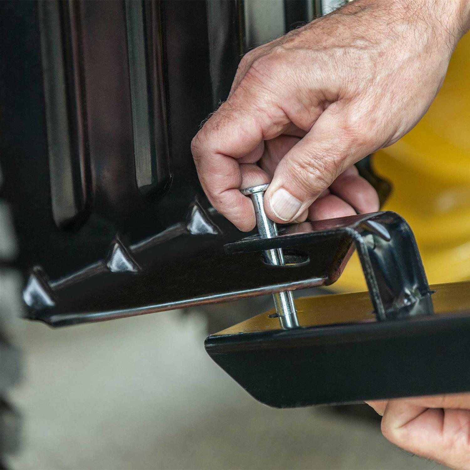 Agri-Fab 175 lb Tow Behind Drop Spreader 45-0288 - Image 3