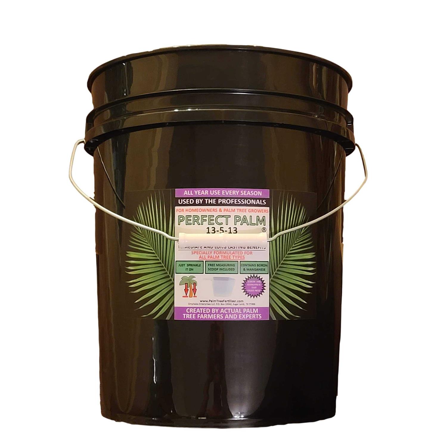 Perfect Palm Fertilizer in Easy-to-Carry Pail